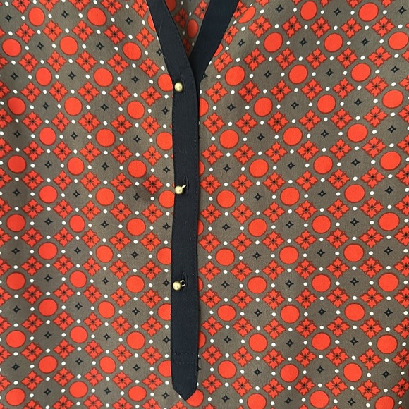 Banana Republic Blouse - Picture 7 of 7